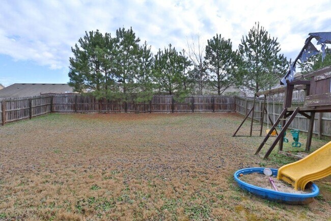 Building Photo - 1033 Gather Dr