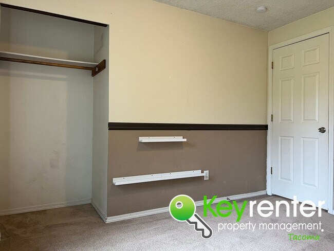 Building Photo - Stunning North End Single-Family Home with...