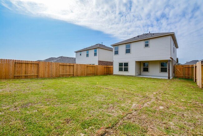 Building Photo - 23334 Briarstone Hbr Trl