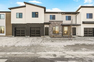 Building Photo - 2147 Pebble Brook Ct