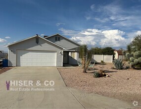 Building Photo - 7143 E Alvarado Dr