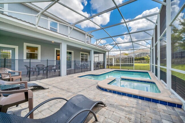 Building Photo - 9032 Stinger Dr