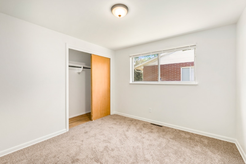 Building Photo - 1044 Briarwood Rd