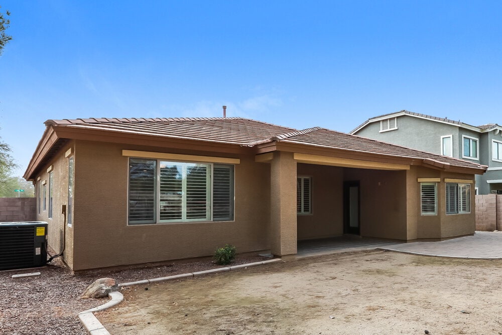 Building Photo - 18682 E Lark Dr
