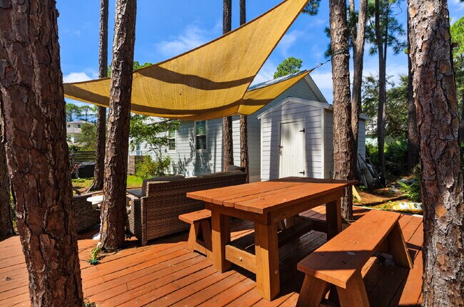 Building Photo - "Located on 30A - Charming 4 bedroom beach...