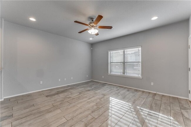 Building Photo - 1348 N Corsica Dr