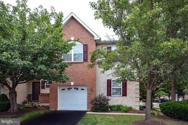 Primary Photo - 107 Riverside Dr