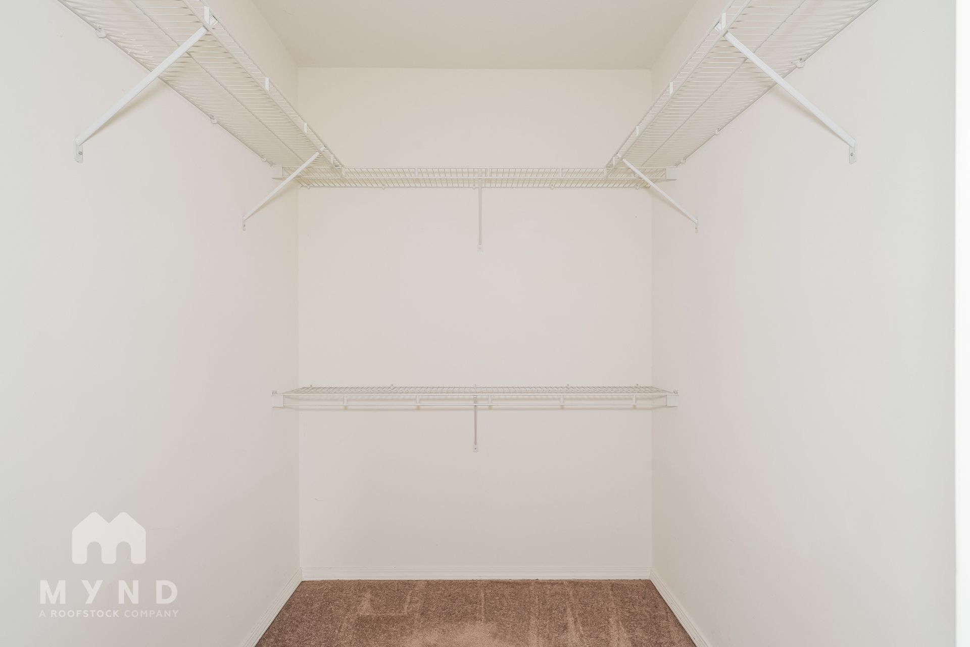 Building Photo - 5673 S Lexington Ave