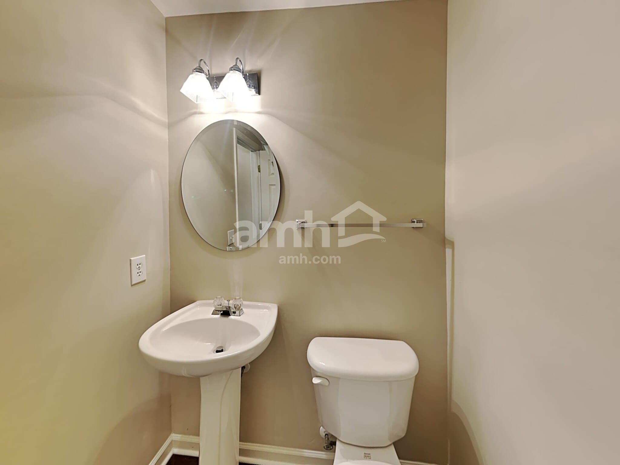 Building Photo - 9725 Autumn Applause Dr