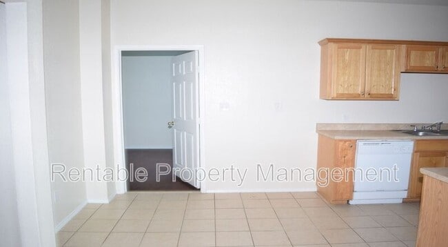 Building Photo - 105 Collett Ct
