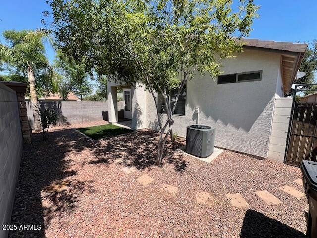 Building Photo - 1263 S Emmett Dr