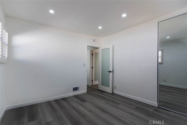 Building Photo - 11051 Quill Ave