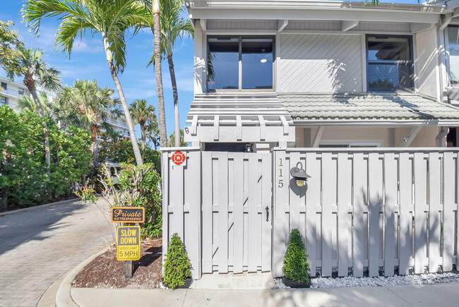 Building Photo - 3543 S Ocean Blvd
