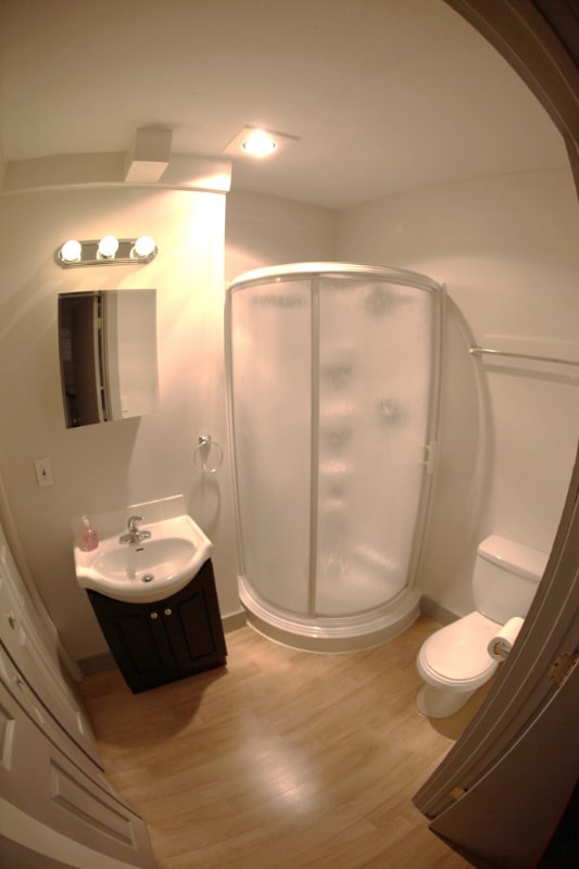 Building Photo - 1081 Creek Rd