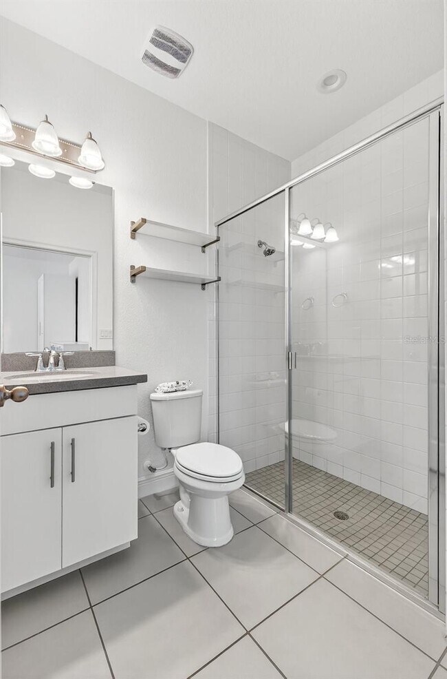 Building Photo - 8443 Karrer Ter