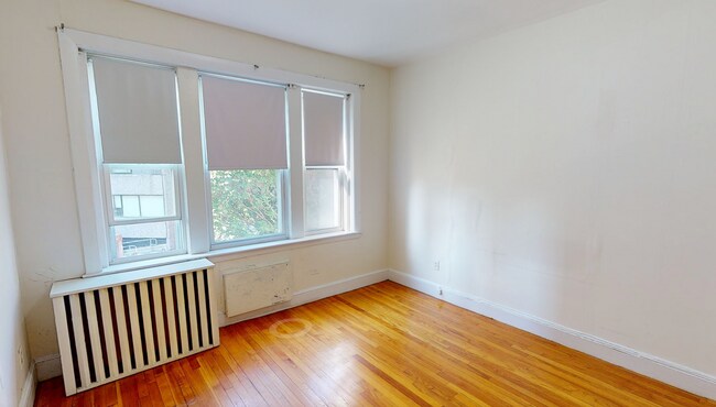 Building Photo - 31 Lancaster Terrace