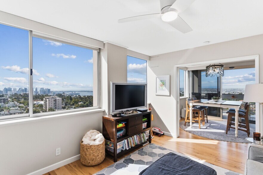 Building Photo - 3535 1st Ave