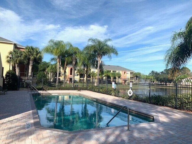 Building Photo - 10873 Windsor Walk Dr
