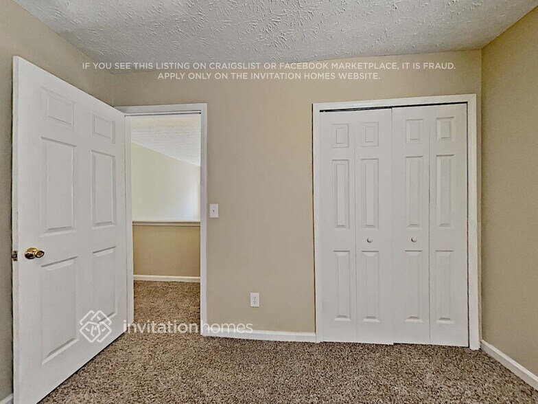 Building Photo - 3090 Waterplace Cove