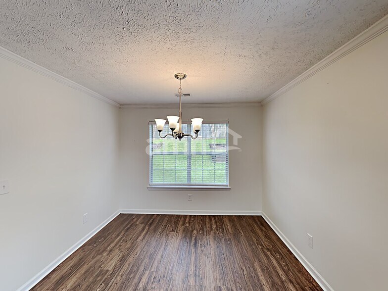 Building Photo - 640 Granwood Blvd