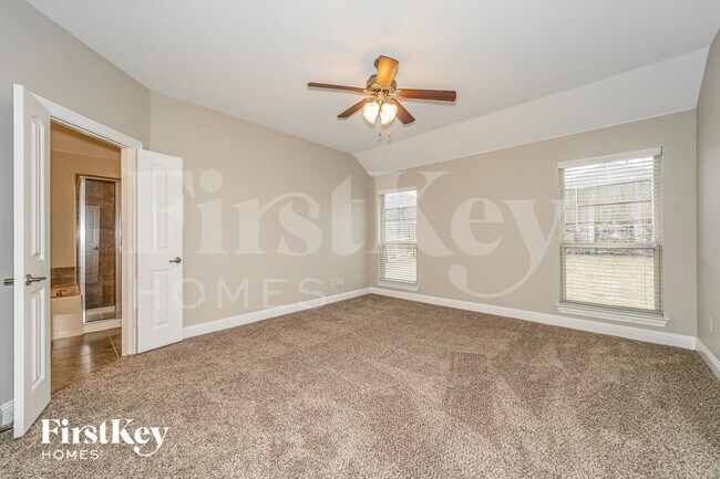 Building Photo - 151 Charleston Ln