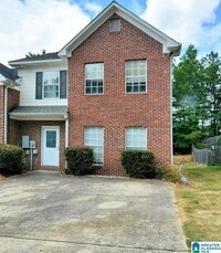 Building Photo - 133 Shine Dr