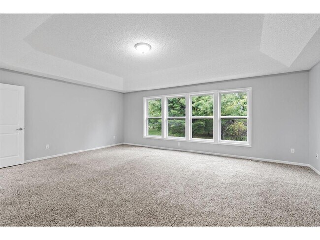 Building Photo - 2117 Vermillion Curve