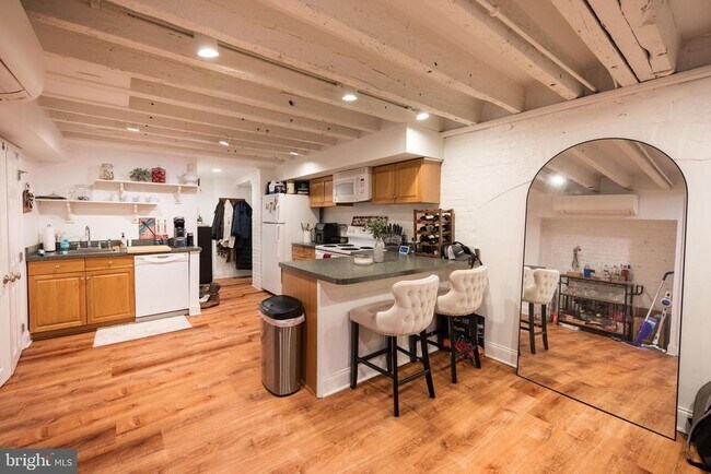 Building Photo - 1728 Spruce St