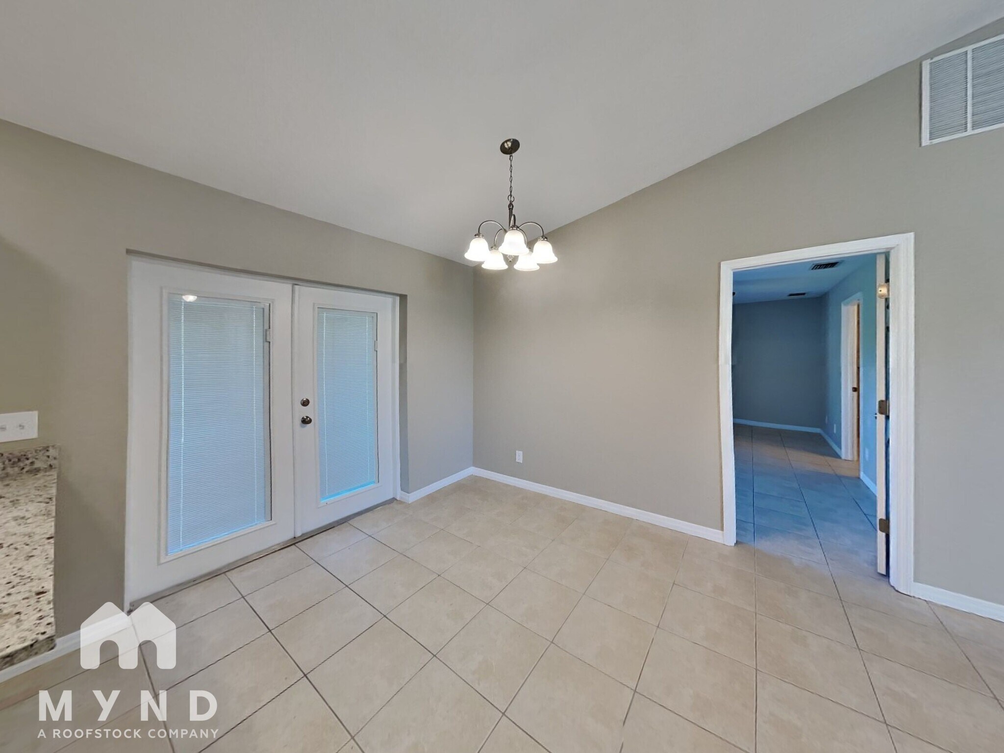 Building Photo - 12144 Dubarry Ave