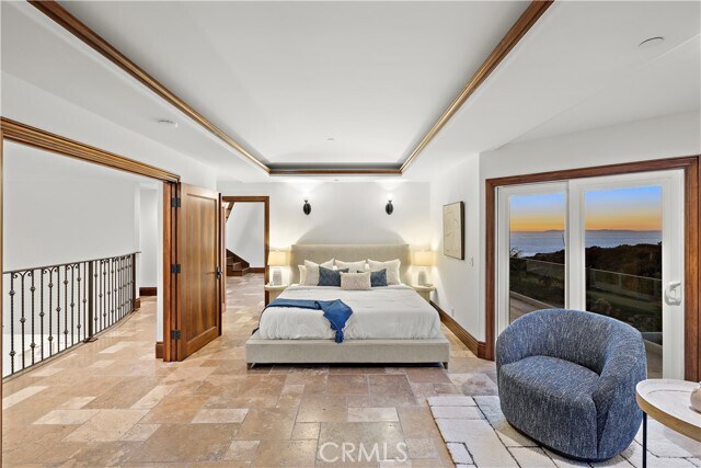 Building Photo - 3811 Vista Blanca