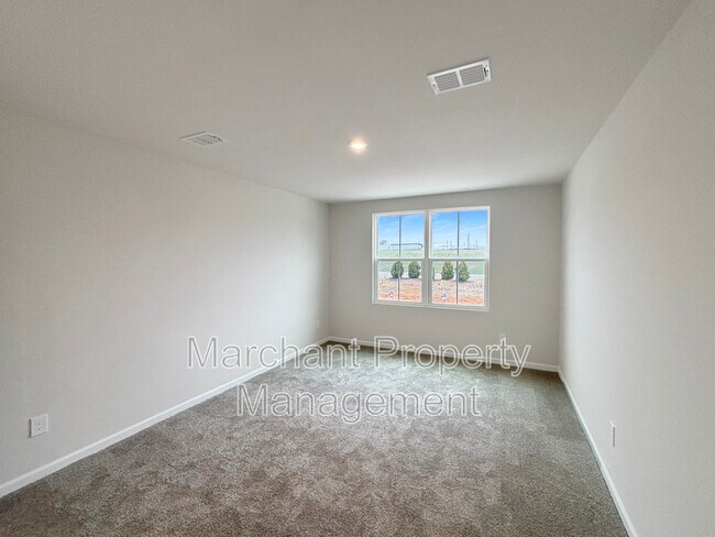 Building Photo - 305 Mancini Dr