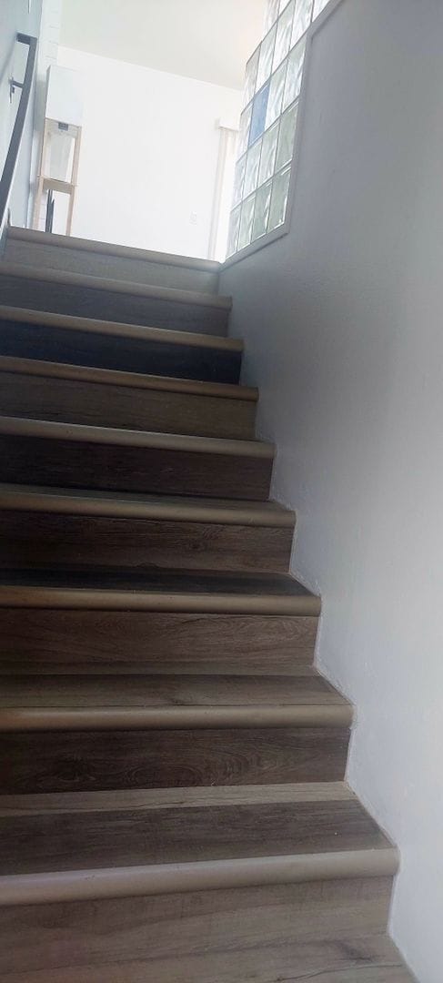 Building Photo - 1631 Van Horne Ln