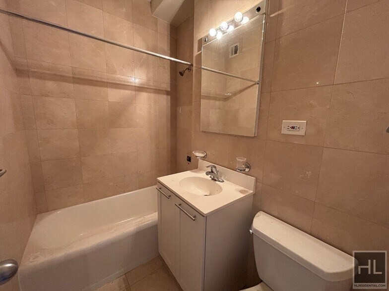 Building Photo - EAST 55 STREET