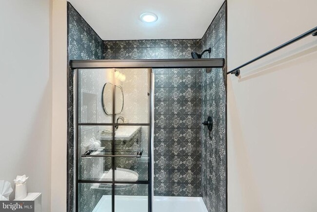 Building Photo - 2630 E Baltimore St