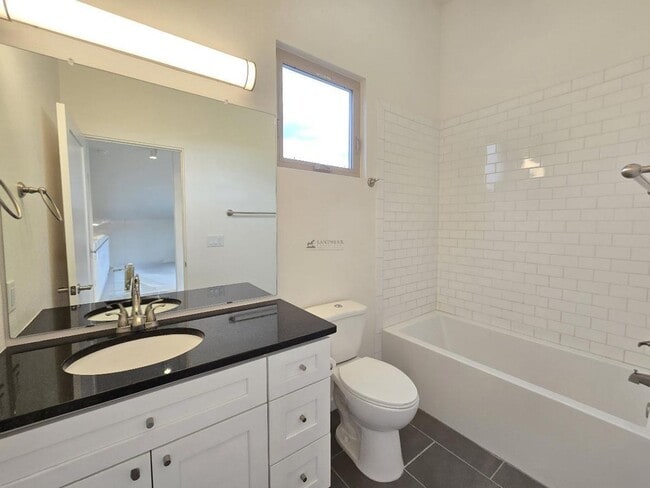 Building Photo - 2180 W Alameda St