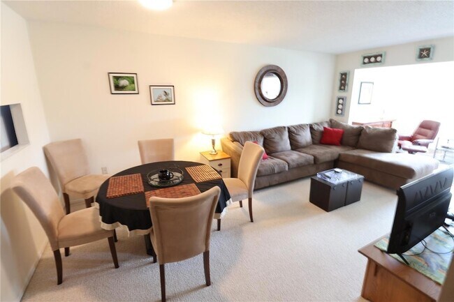 Building Photo - 4154 Heron Way