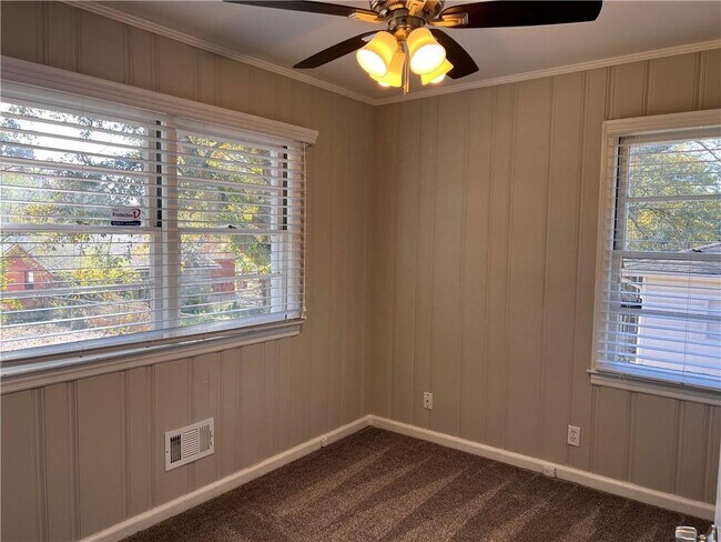 Building Photo - 2047 Panstone Ct SW