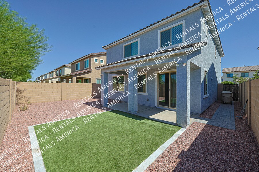 Building Photo - 6038 W Hartford Ct