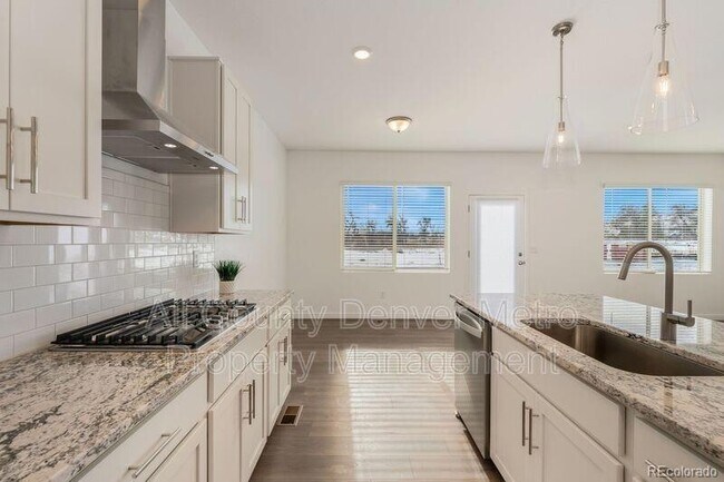 Building Photo - 15225 W 68th Pl