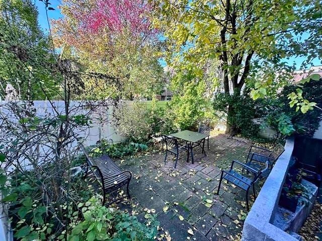 Building Photo - 809 Palisade Ave