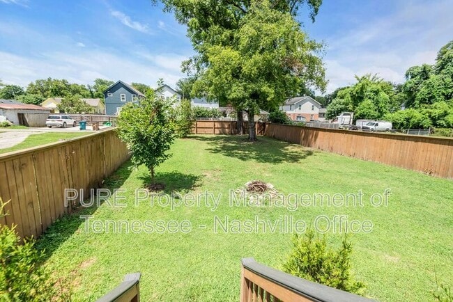 Building Photo - 1715 24th Ave N