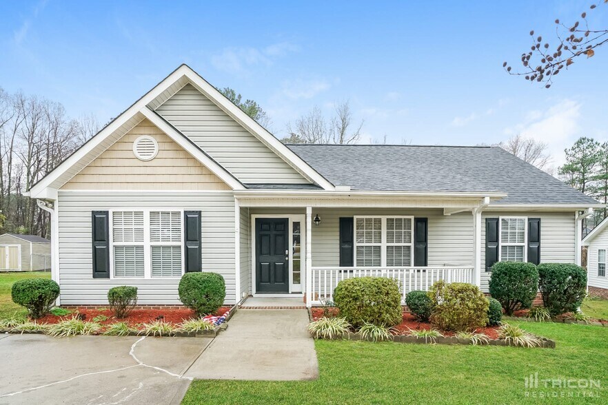 Primary Photo - 35 Atherton Dr