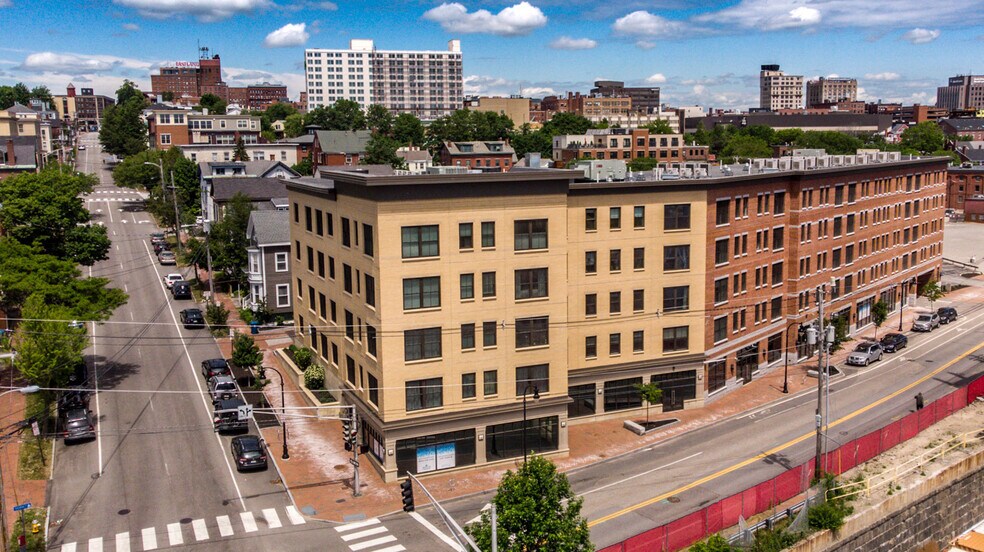 Building Photo - 25 High St