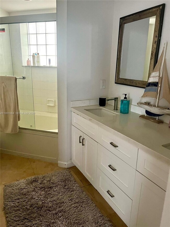 Building Photo - 3245 NE 184th St