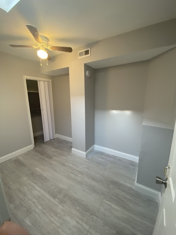 Building Photo - 424 Ilchester Ave