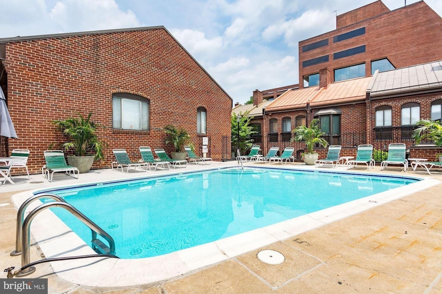 Building Photo - 1008 Paper Mill Ct NW