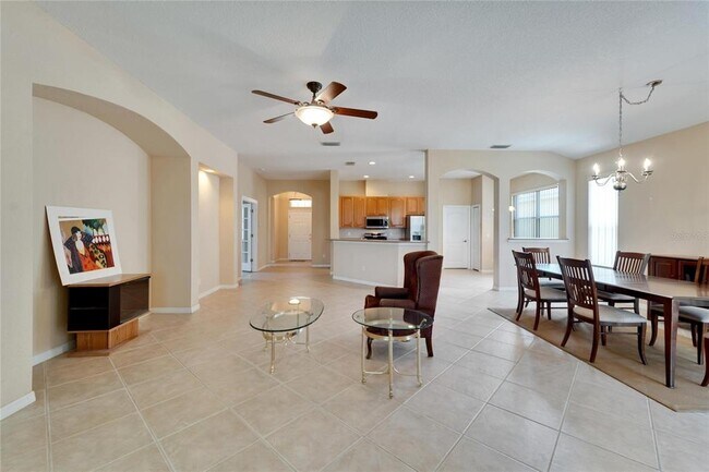 Building Photo - 1013 Emerald Dunes Dr