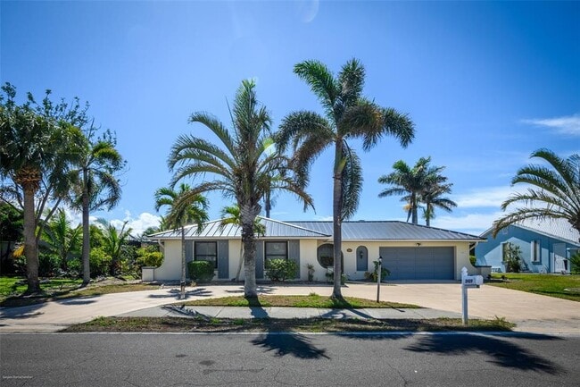 Building Photo - 2429 Aqui Esta Dr