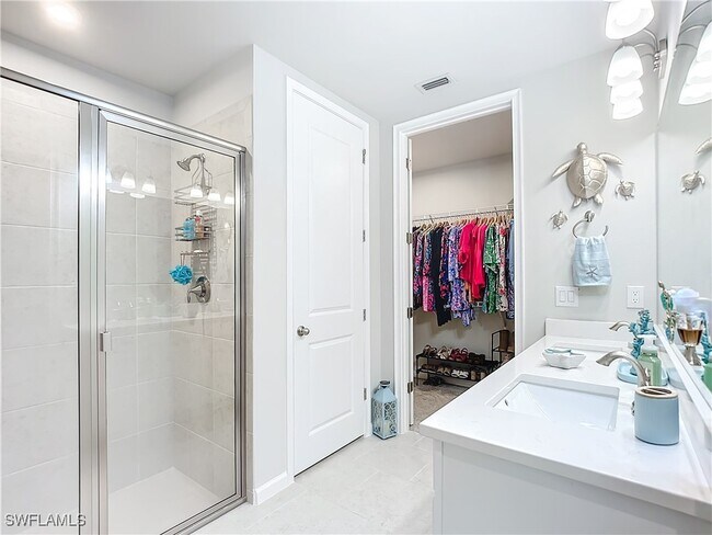 Building Photo - 4664 Arboretum Cir