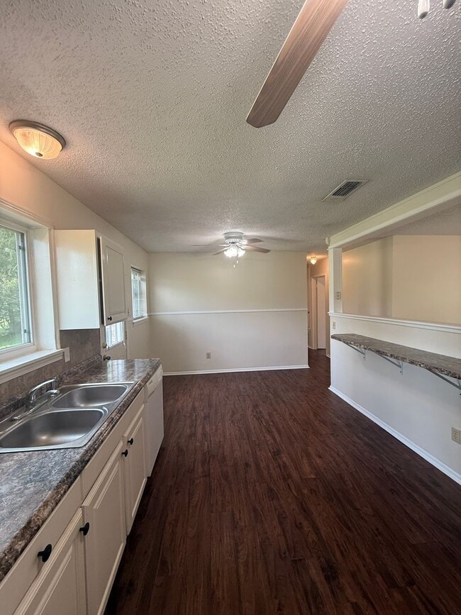 Building Photo - Rental Property in Bossier City